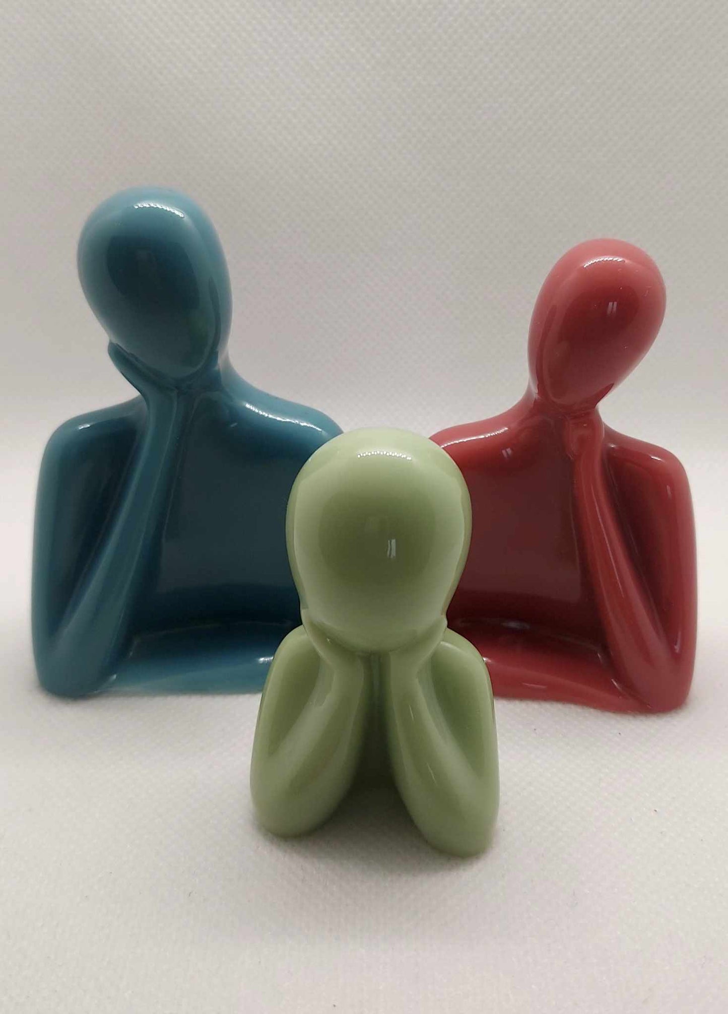 Essence Familiale : Demi-Statuettes Famille en Résine Époxy