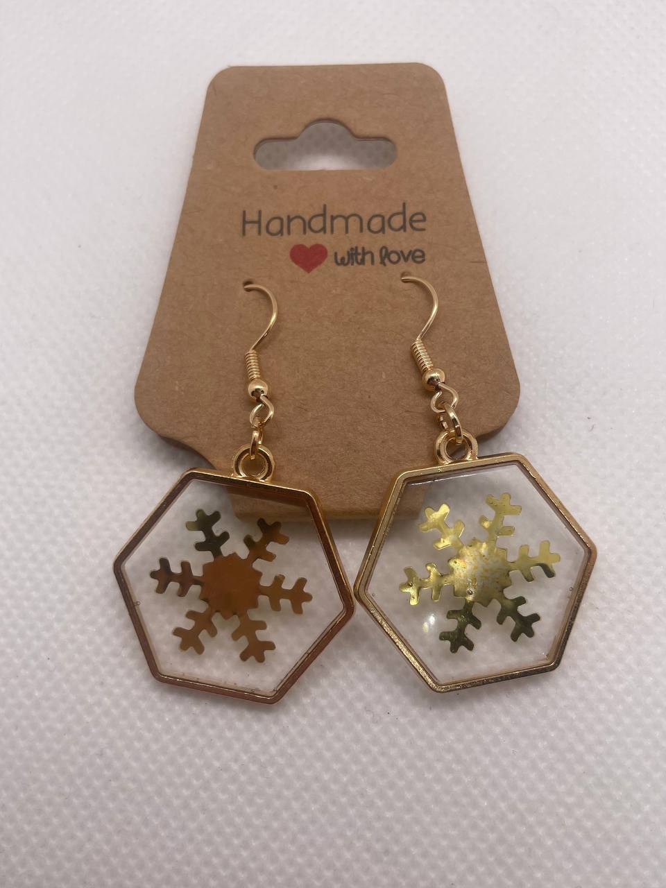 "Élégance Artisanale" – Boucles d’Oreilles en Résine Époxy