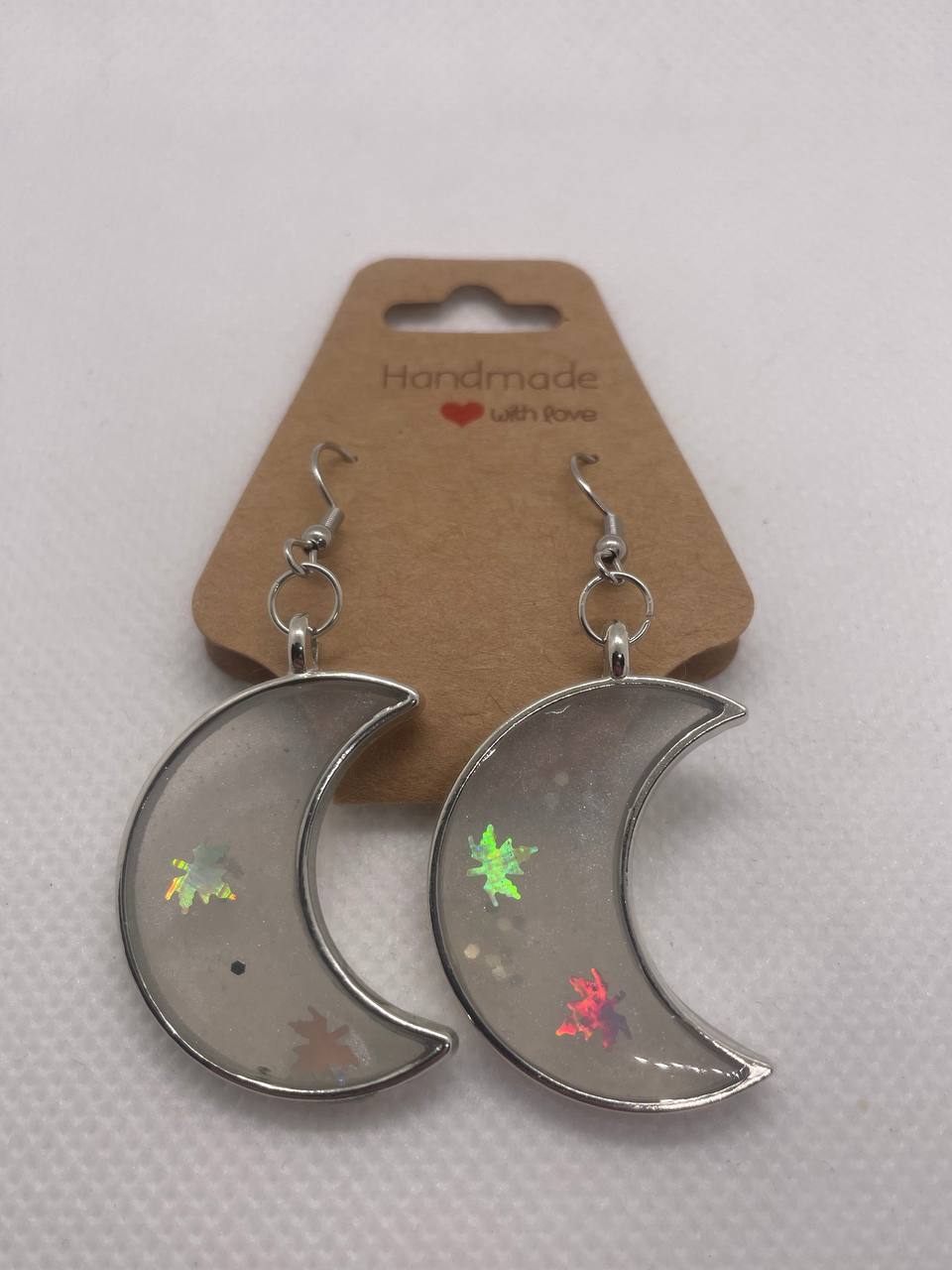 "Élégance Artisanale" – Boucles d’Oreilles en Résine Époxy