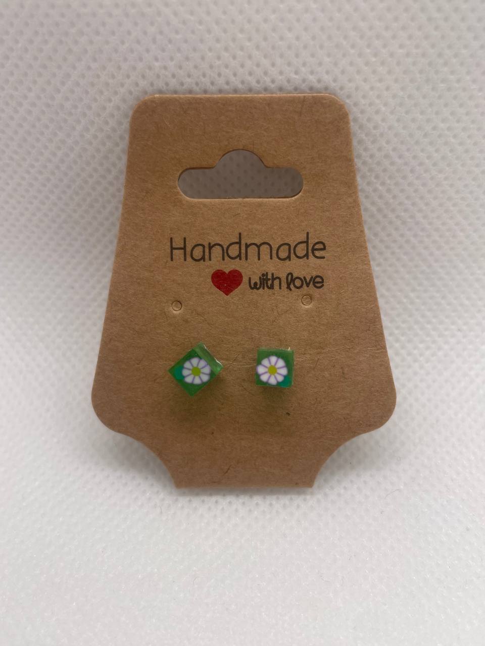 "Élégance Artisanale" – Boucles d’Oreilles en Résine Époxy