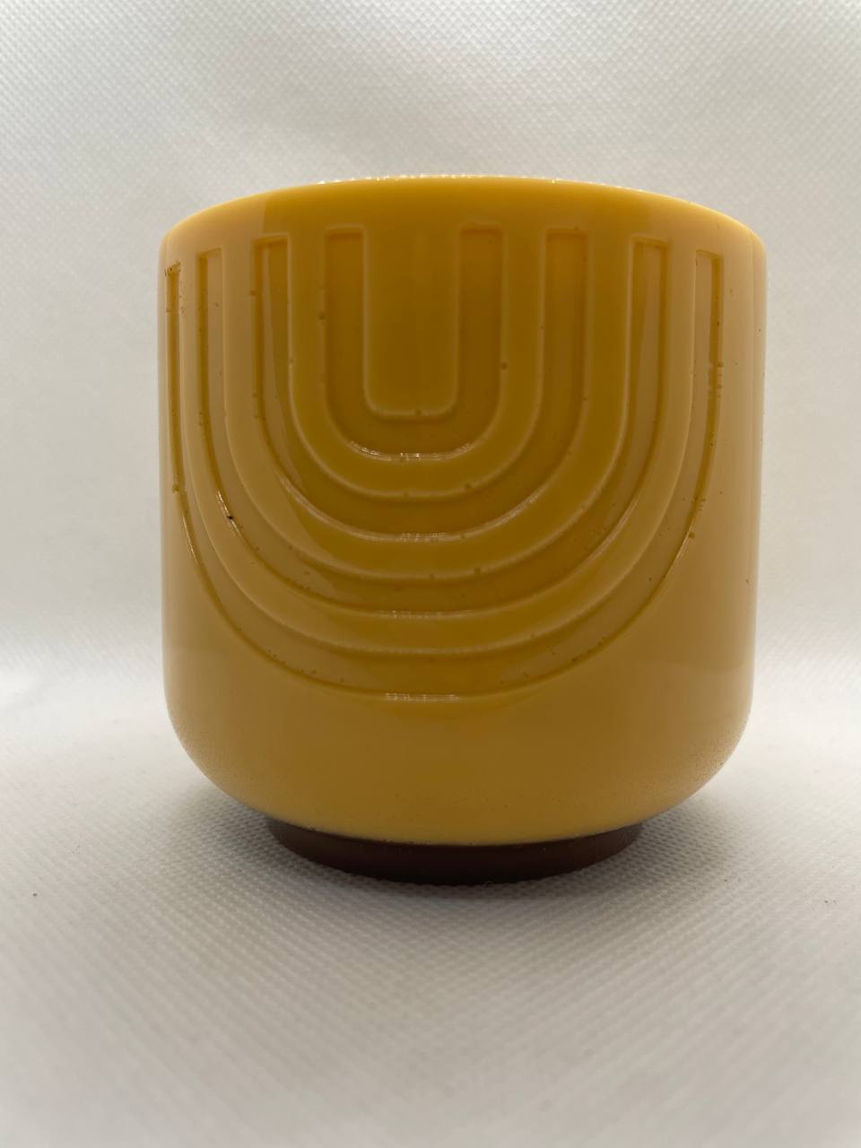 Motif Contemporain : Petit Pot Design en Résine Époxy