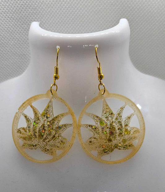 Elégance Artisanale: Boucles d'Oreilles en Résine Epoxy
