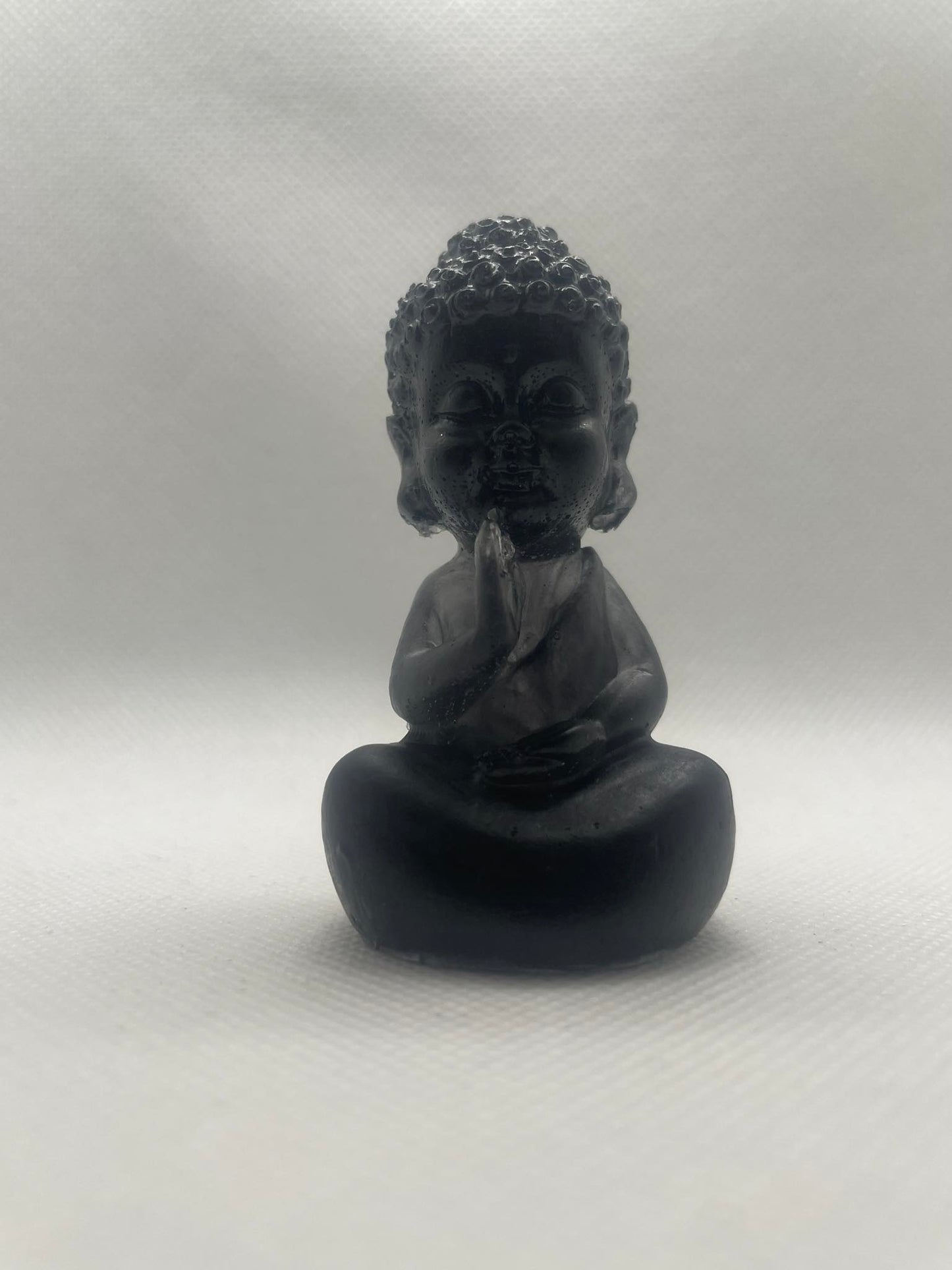 Paix Intérieure : Bouddha Méditant en Résine Époxy