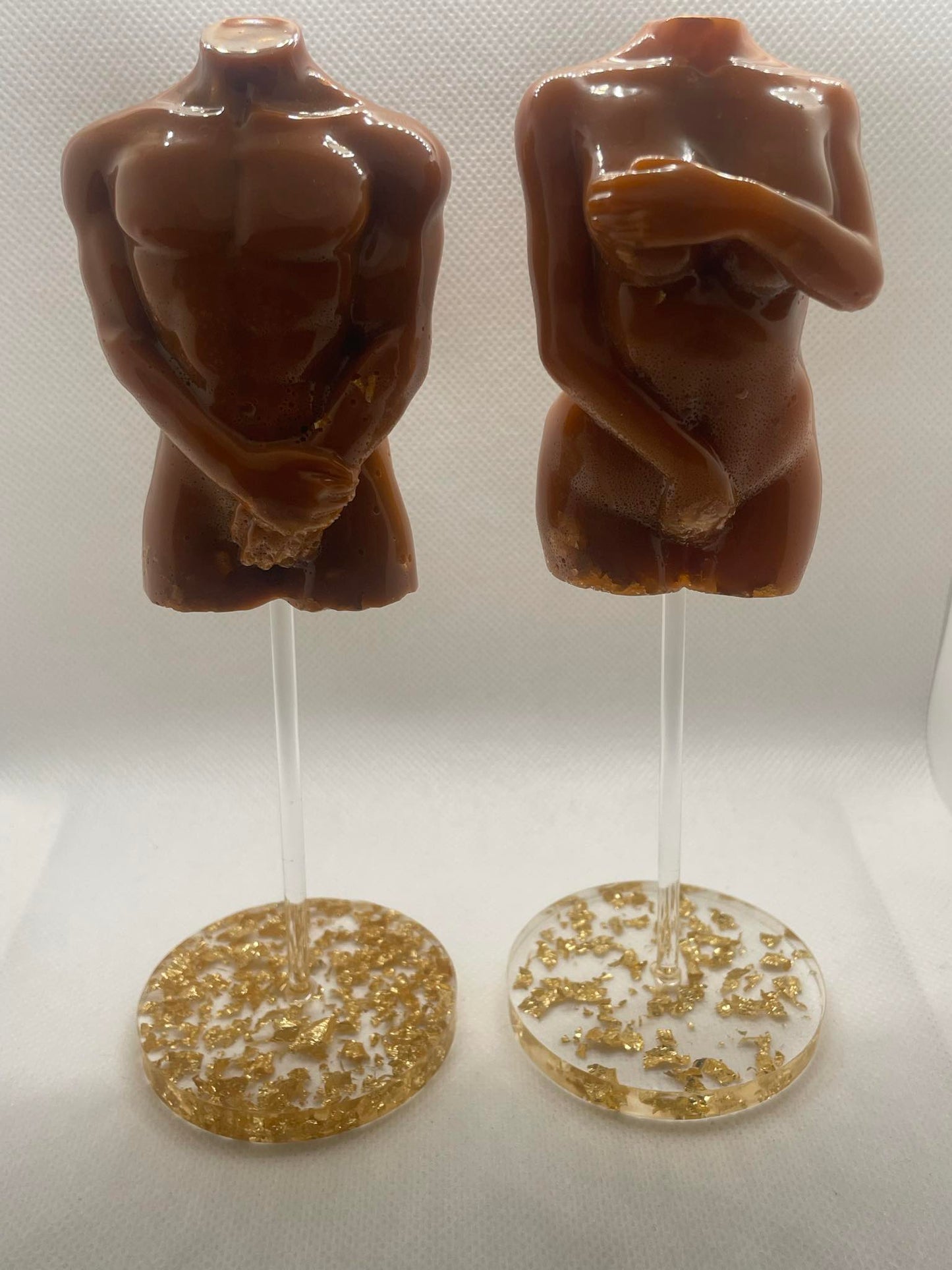 L'Art de l'Intimité : Bustes Époxy Homme et Femme