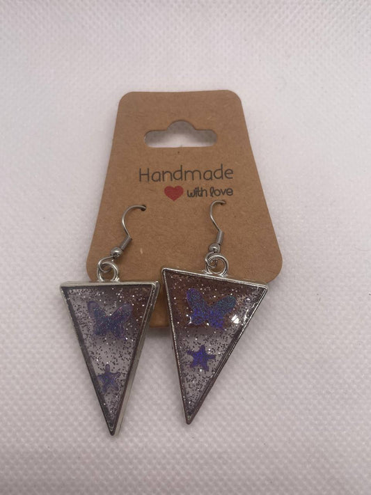 "Élégance Artisanale" – Boucles d’Oreilles en Résine Époxy